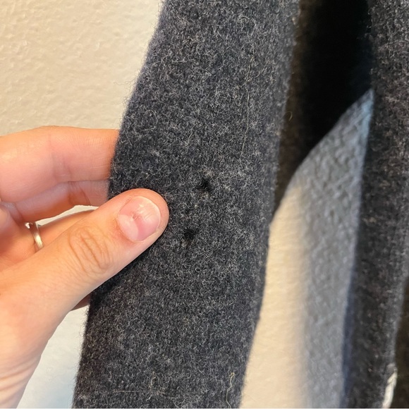 The Disney Store Mickey Outdoors Sweatshirt Pluto Gray Large Lama Embroidered - Picture 7 of 7